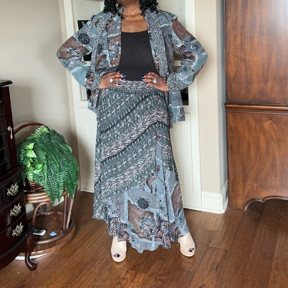 Platinum‎ 2 Piece Skirt Set Safari  Elephant Print - Picture 1 of 16